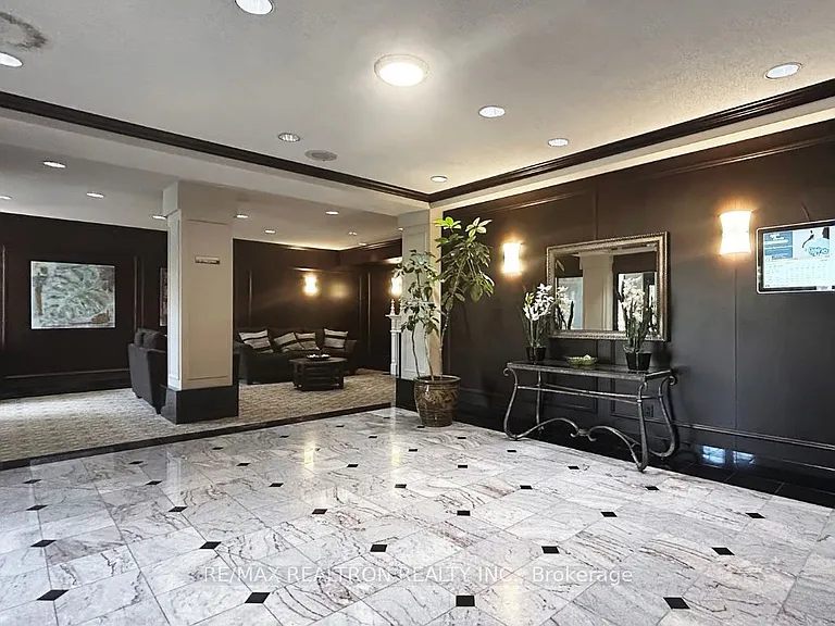 110 Promenade Cir #1106 — Photo 8
