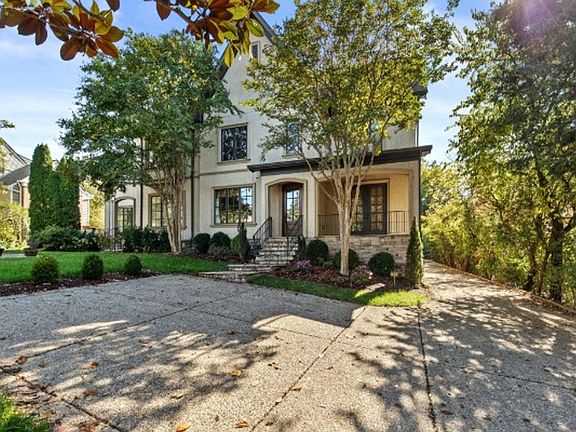 2nd image of 2019 Overhill Dr #B