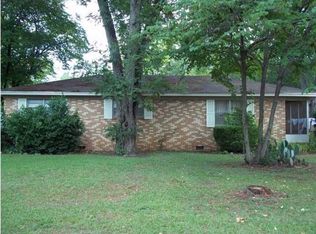 2009 Waddell Ave, Albany, GA 31707