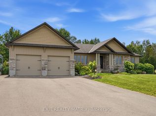 248 Des Violettes St, Clarence Rockland, ON K0A2A0