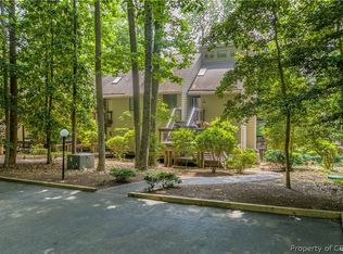 68 Villa Ridge Dr UNIT 4, Hartfield, VA 23071