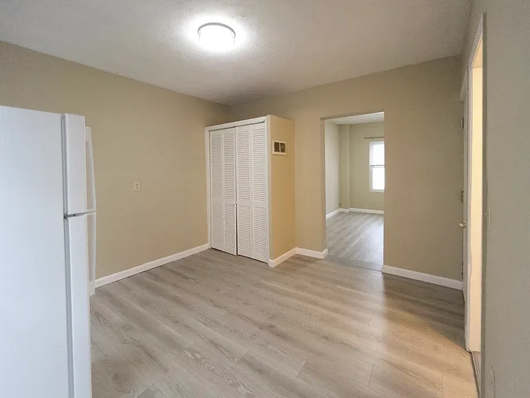 25 Oakland Ave #2R — Photo 7