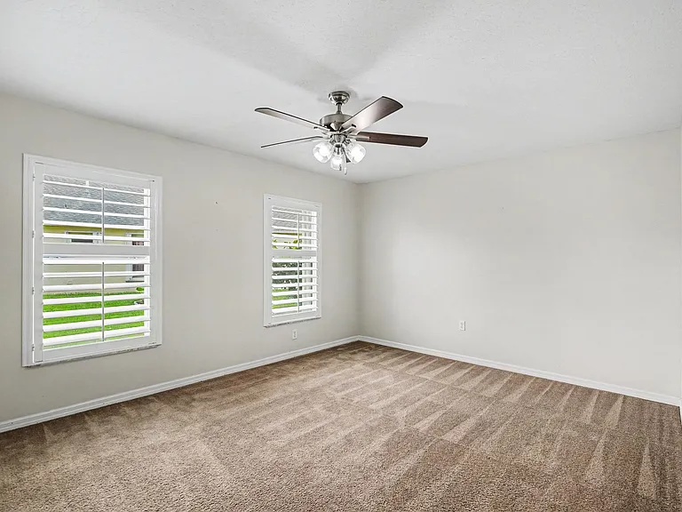 5353 Outlook Dr — Photo 15