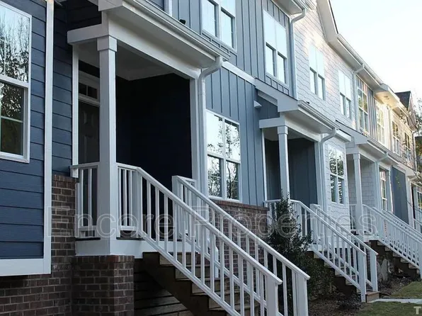 825 S Franklin St, Wake Forest, NC 27587