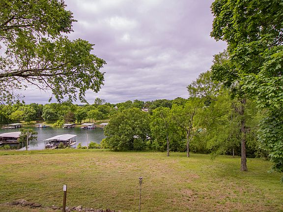 2nd image of 22 Sasparillo Ln