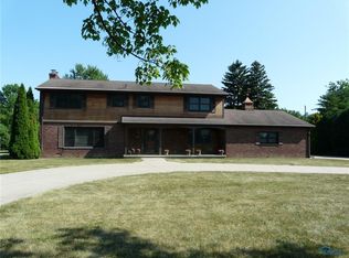 27960 White Rd, Perrysburg, OH 43551