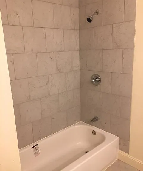 55 Cox St #B — Photo 20