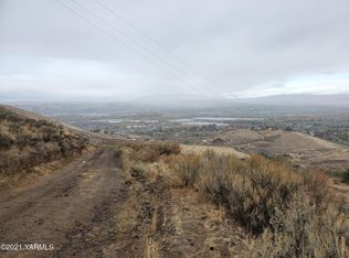 Sage Trail Rd, Yakima, WA 98901