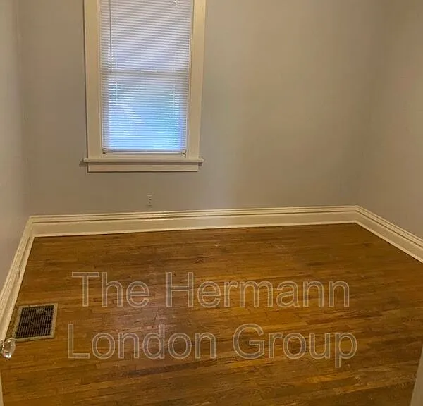 4424 Dewey Ave — Photo 11