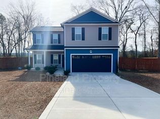 388 Dundee Farm Rd, Raeford, NC 28376