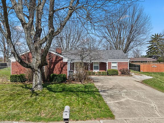 2nd image of 8109 Laura Lynne Ln