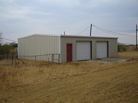 2nd image of 3435 Highway 81 N