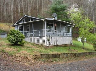 423 Blue Rock Rd, Burnsville, NC 28714