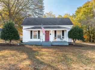 103 Columbia St, Clover, SC 29710
