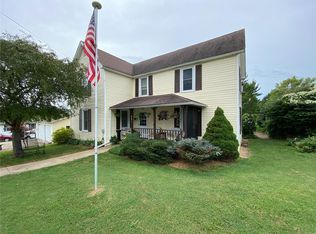 601 Newberry St, Fredericktown, MO 63645