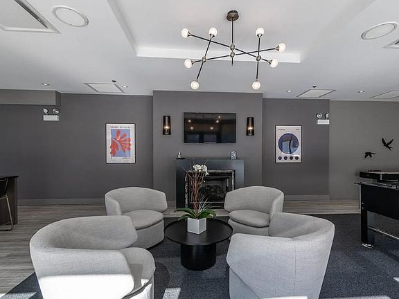 5th image of 1534 N Halsted St #1706