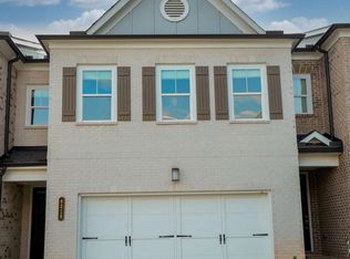 6215 Merrill View Ln, Alpharetta, GA 30004