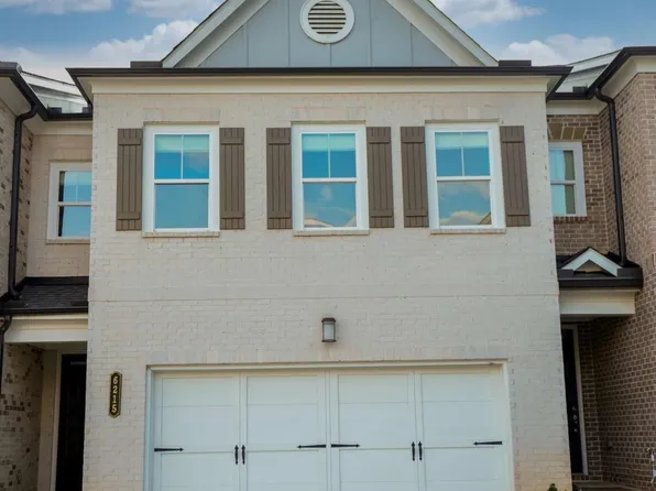 6215 Merrill View Ln, Alpharetta, GA 30004