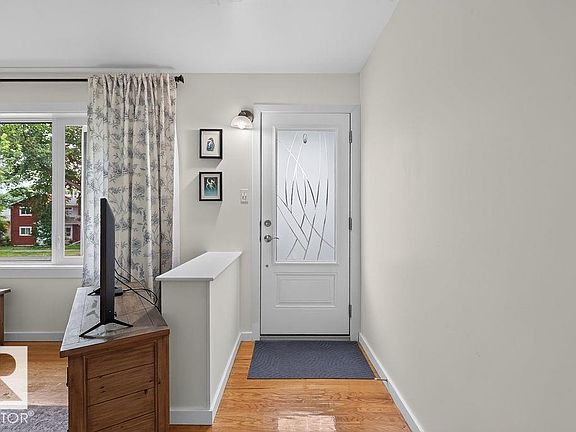 3rd image of 3824 114th Ave NW