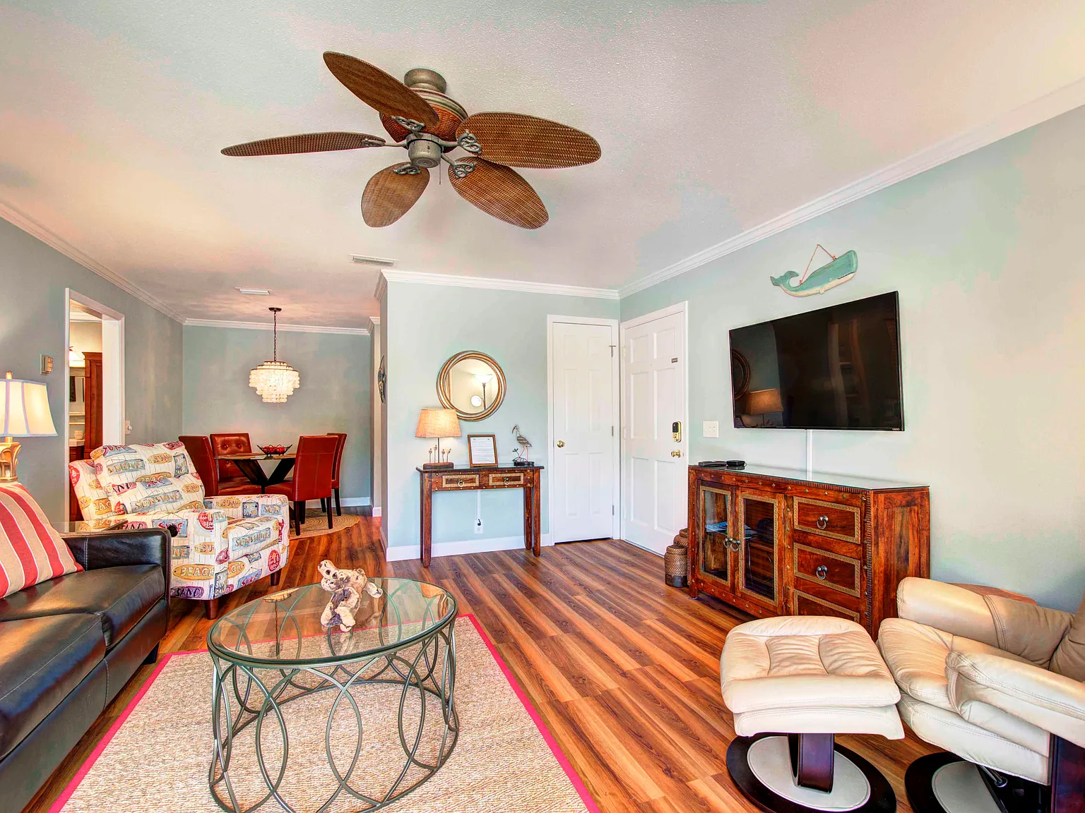 1 bed, 750 sqft, $2,000 — Photo 3