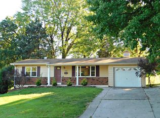 2405 Charwood St, Saint Charles, MO 63301