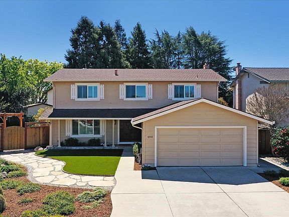 2nd image of 490 La Baree Dr