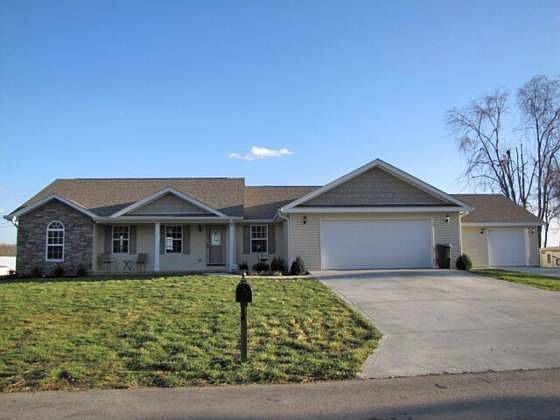 1st image of 7 Windy Hills Dr