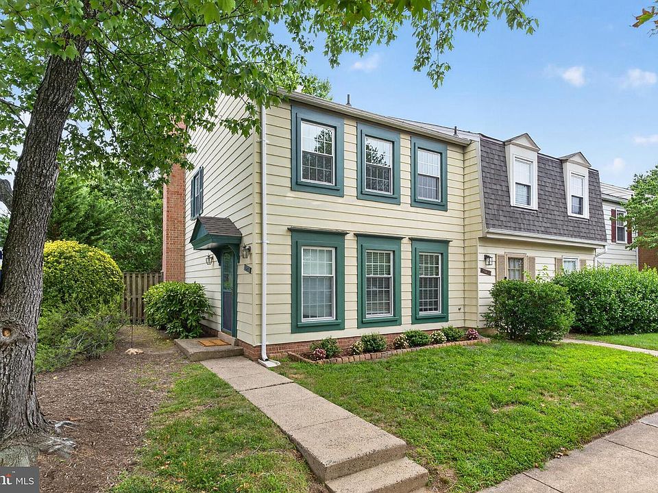 1st image of 6521 Yadkin Ct