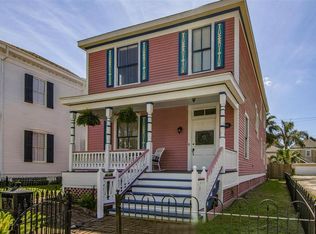 1815 Church St, Galveston, TX 77550