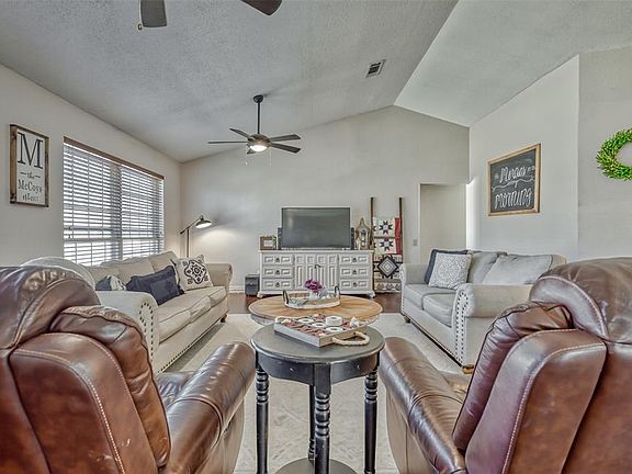 4th image of 7009 Quail Meadow Dr