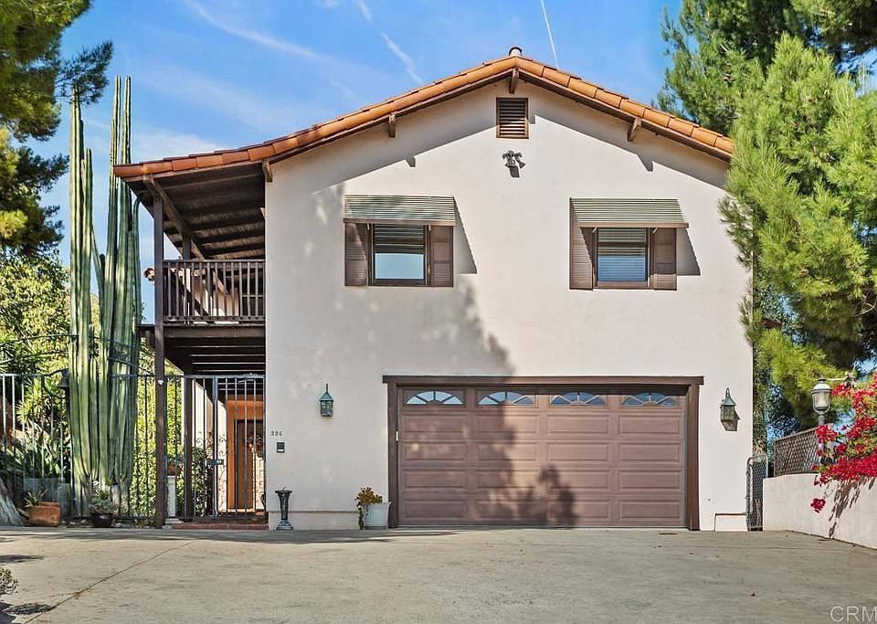 1st image of 224 Via Las Brisas