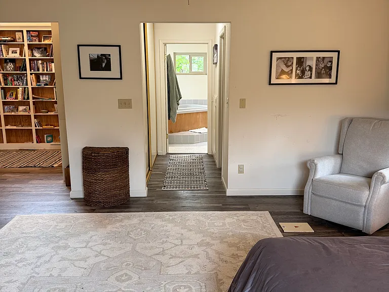 429 Maple Ave — Photo 10