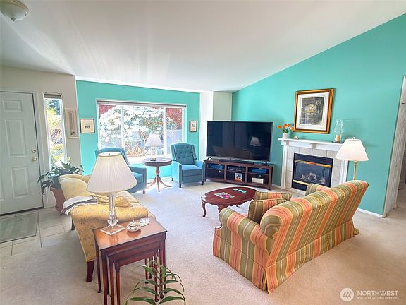 4th image of 33 Goldfinch Lane