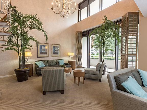 4th image of 5950 PELICAN BAY PLAZA S #705
