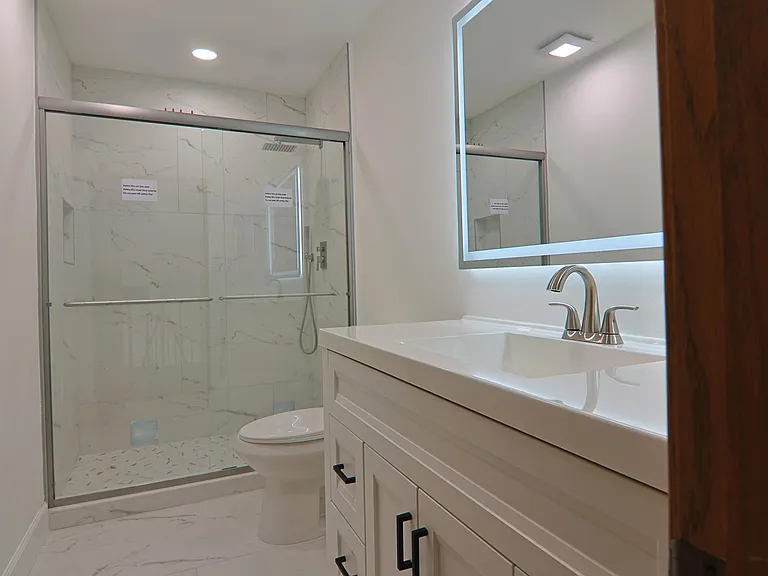 620 Hastings St — Photo 22