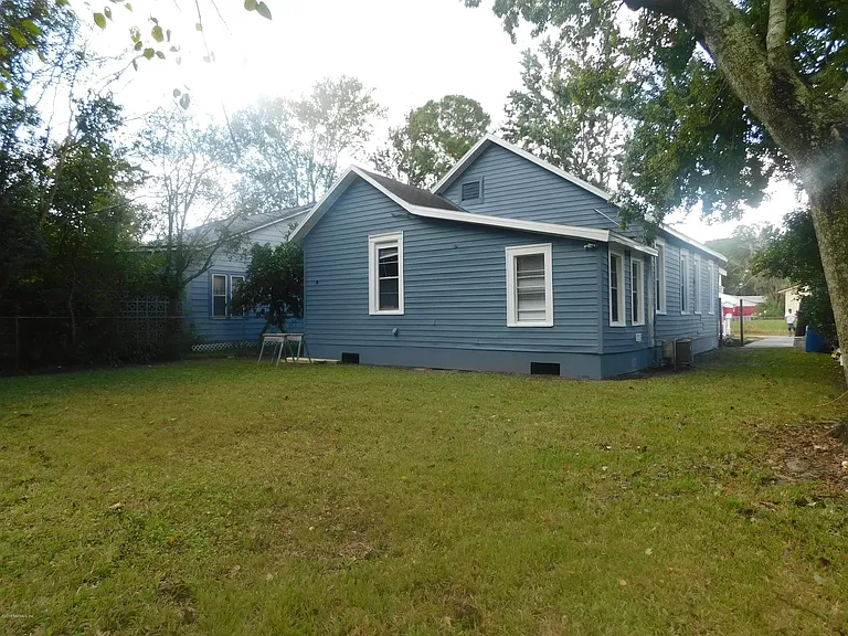 5731 Katz Ave — Photo 12