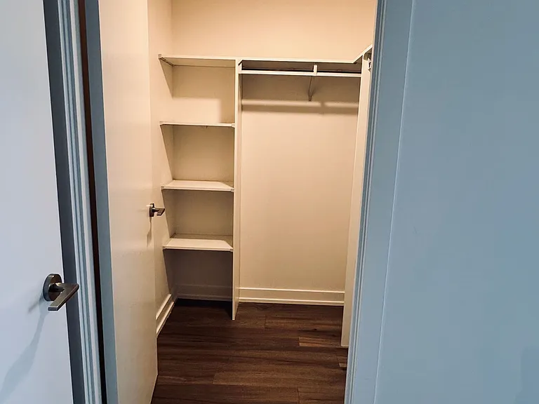 8 Trent Ave #1112 — Photo 13