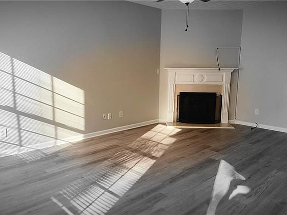 3rd image of 3837 Verde Glen Ln