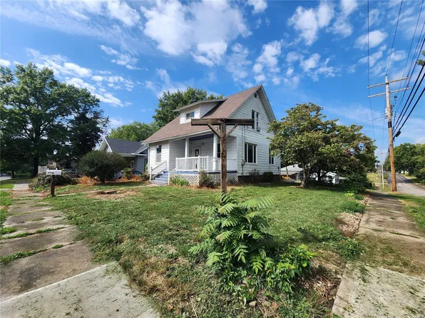 332 E Franklin St, Macomb, IL 61455
