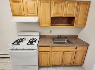 90 Armstrong Ave #2AX, Jersey City, NJ 07305