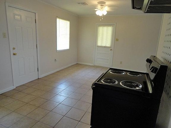 Kitchen to Dining