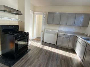 73 Bainton St #2A, Yonkers, NY 10704