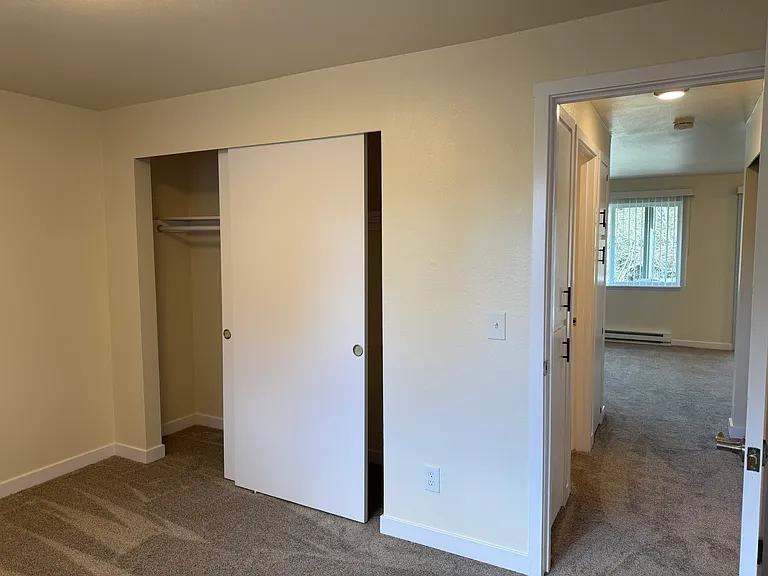 631 Israel Rd SW #C — Photo 7