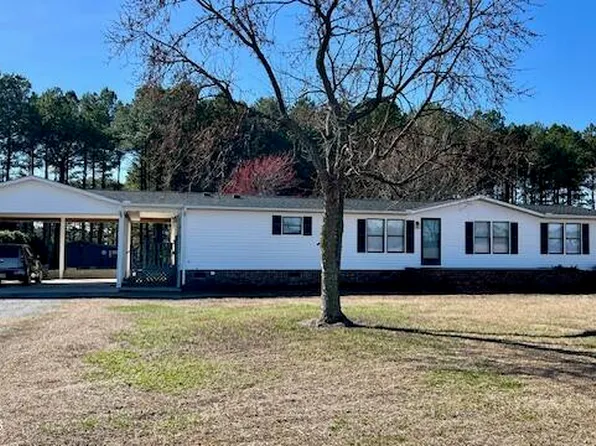 411 W Littlefield Road, Ayden, NC 28513