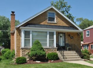 8642 W 26th St, Riverside, IL 60546