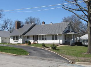 1203 N Main St, Brookfield, MO 64628