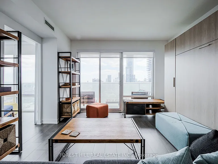 501 Yonge St #3809 — Photo 13