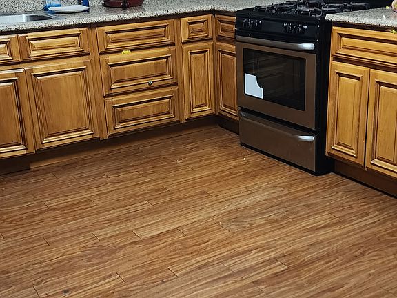 5th image of 1744 Hiawatha Ave Unit 1748