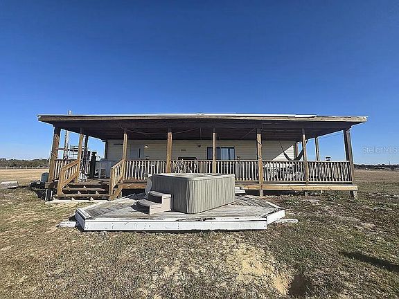 5th image of 814 Dachshund Rd