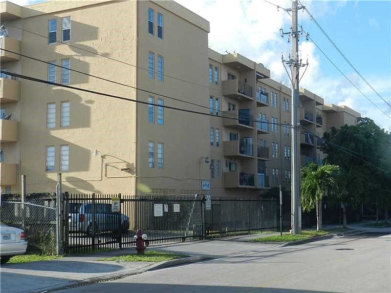 1st image of 6950 W 6th Ave APT 514